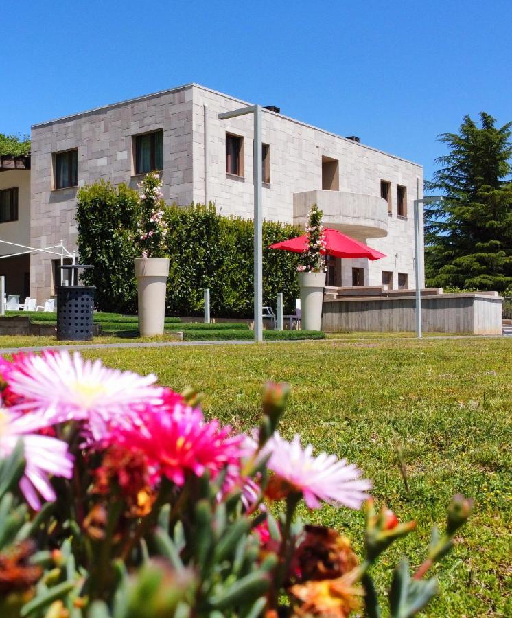Sotto Il Cielo Hotel Pignola ภายนอก รูปภาพ